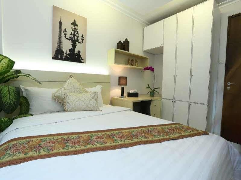 Topaz Residence Jakarta Extérieur photo